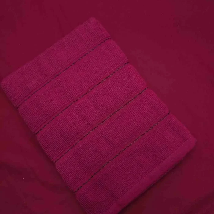 AbsorbPlus Ultra Absorbing Travel Towel (Maroon)