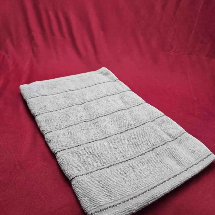 BreezeDry Quick Drying Travel Towel (Light Grey)
