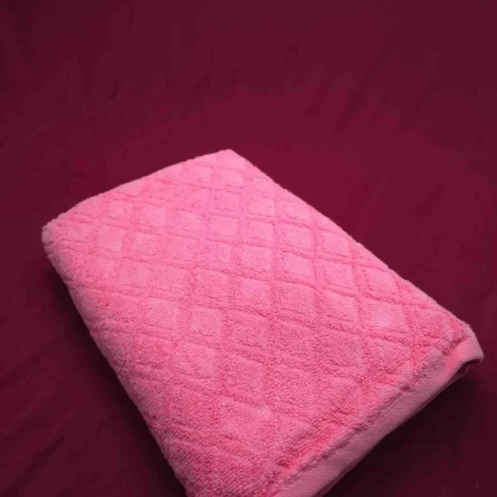 Diamond Delights - Premium Bath Towel (Pink)