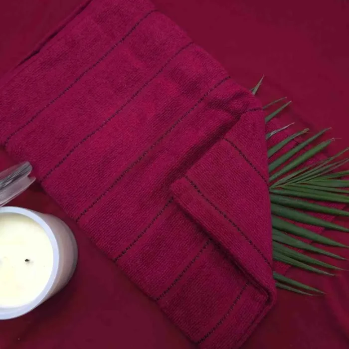 BreezeDry Quick Drying Travel Towel (Maroon)